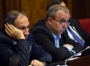 Г. Багратян: "Вы не пускаете, чтобы кто-то совал нос в банк"