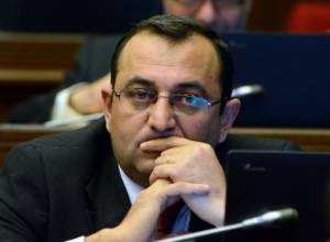 There is disagreement between HHK and ARF-Dashnaktsutyun
