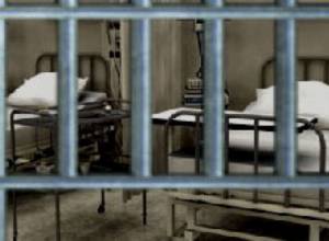 Prisoners take turns to go to bed