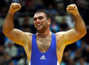 Berianidze representing Armenia to fight for bronze medal