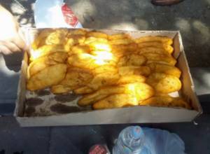 Food, water and cigarettes given to protesters on Baghramyan Avenue