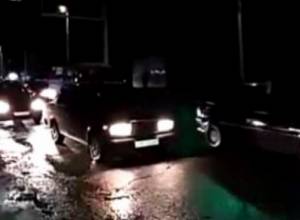 Գյումրիում երթին ինքնաբուխ միացան տասնյակ մեքենաներ