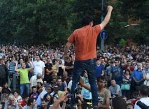 Прямой эфир с проспекта Баграмяна