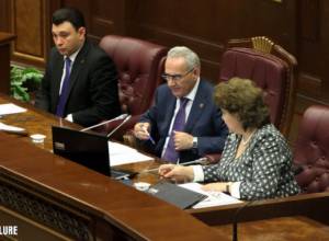 Live- NA extraordinary session