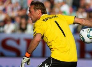 Berezovsky decides to end football career