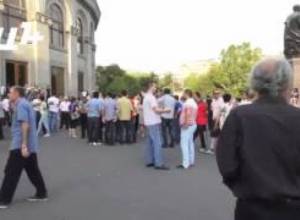 Ոստիկանները դուրս են եկել հանրահավաքի