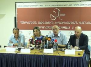 Ամեն երգին՝ ձեռքով նկարված մի նկար. ժամանակակից թվային շտեմարան