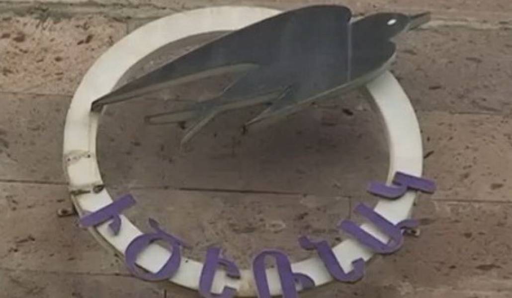 untitled.............