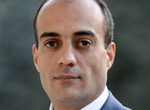 Пресс-секретарь Сержа Саргсяна написал заявление об отставке