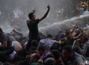 “The Police Chief should apologize to the public”