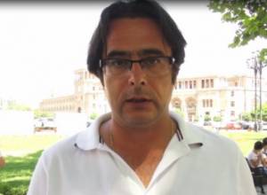 В 19:00-21:00  «Вставай, Армения» окружит прилегающие к Площади улицы