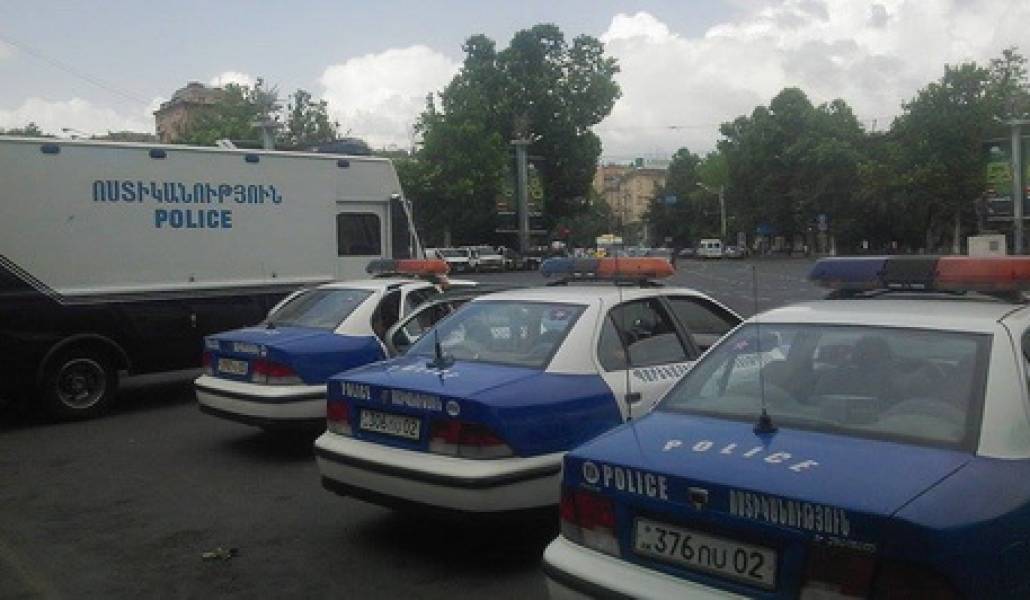 police11