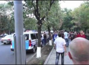 Protesters managed to reach Baghramyan 26