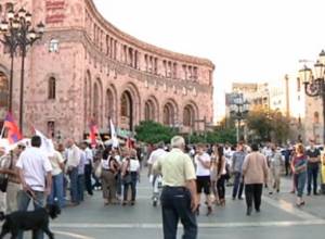 Rise up Armenia holding rally at Liberty Square