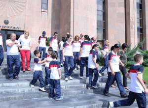 Спортивные семьи из Еревана отправились в Цахкадзор