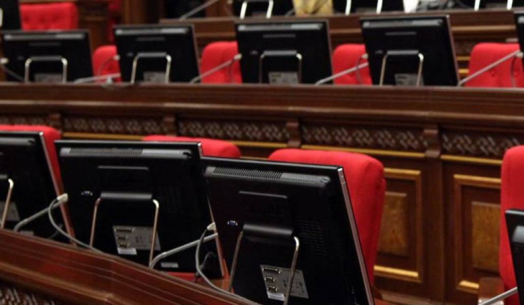 d9027a70aad7ff2c7fcb1afa145477e9