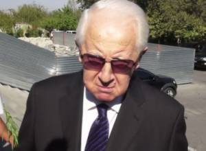 Начальник СНБ: "Чтобы не сказать ничего плохого, до свидания"