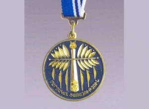 Four servicemen awarded posthumously