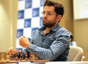 Levon Aronian improves his rating by 4 positions