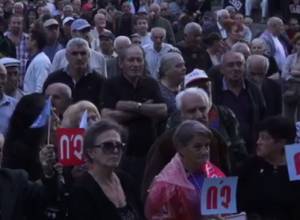 “The public must take to the streets by boycotting the referendum”