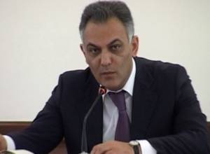 «Нет, вы не будьте уверены»: министр – Людмиле Саргсян