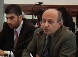 Քաղաքապետարանում բնակարաններ նվիրելու որոշումն ընդունվեց թեժ մթնոլորտում