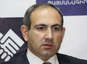 Post Scriptum to host Nikol Pashinyan