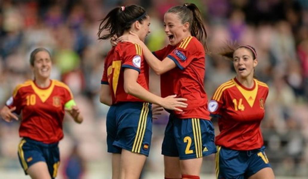 sport-futbol-woman