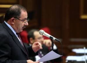 «Нужно вымыть ноги АРФ и выпить воду»: А. Варданян “больным мозгам”