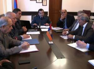 Поднят вопрос строительства островка на перекрестке Баграмяна-Московяна