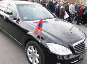 Armenia spends 6-7 thousand times more on official vehicles than European countries