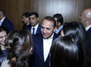 Ձեզ պետք է արդար ու ազատ մրցակցության դաշտ, ո՛չ թե ծանոթ ու բարեկամ. Հ Աբրահամյան