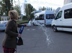 “Yes” and “No” together left for south