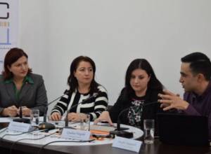 Опрос: 55.8 % отметили, что выборы полностью фальсифицируются