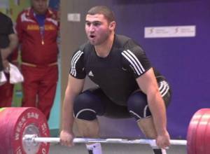 Simon Martirosyan wins little bronze medal