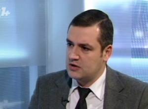 One million poor people living in Armenia are supporters of No camp, says Tigran Urikhanyan