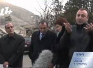 «Դուք օգնում եք, որ ՀՀԿ-ն իշխանությունը զավթի, ձեզ էլ փայ տա». Ազատ Արշակյանը՝ Արծվիկ Մինասյանին