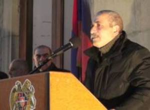 Առանց լակեյների իշխանությունը չի կարող գոյատևել. Մալխասյան Վարդան
