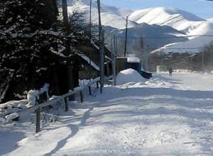 Ճոխ սեղաններ ու տեղ չհասնող հյուրեր