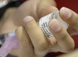 Вакцинация от COVID предотвратила 20 миллионов смертей в 2021 году