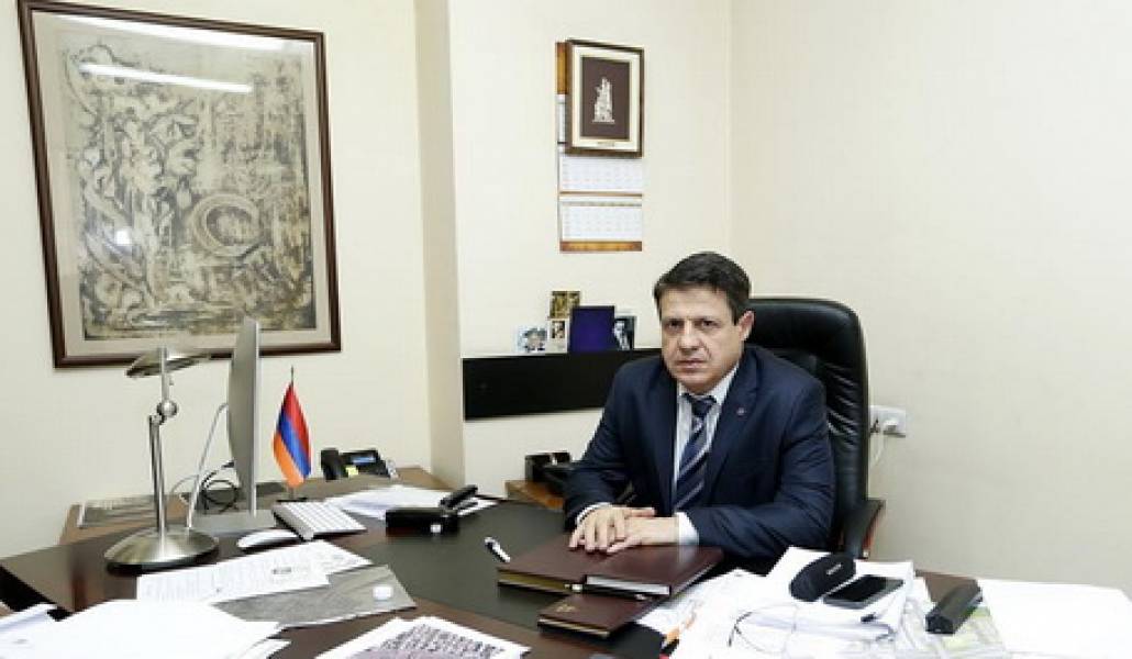 9de0e7c9-48ca-4fba-9897-e02904c7ea55