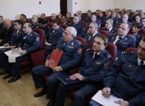 Совещание в полиции