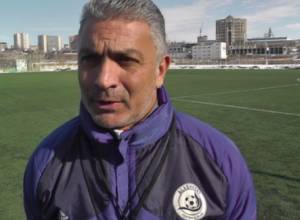 Աբրահամ Խաշմանյանը այլեւս նոր խաղացողներ չի հրավիրի «Ալաշկերտ»