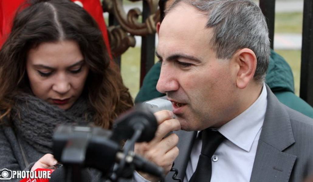 Nikol-Pashinyan1
