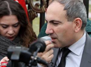 Активистов задержали у президентской резиденции