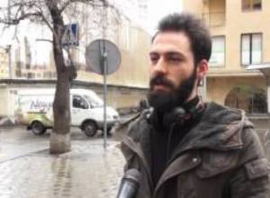 Տանկով հարվածել է ԱԱԾ դարպասներին