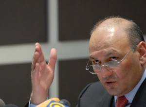 Попытки помочь Гагику Хачатряну срываются