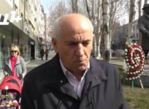 Բարեգործությունը չպետք է մատի փաթաթան դարձնել.Բարսեղ Բեգլարյան