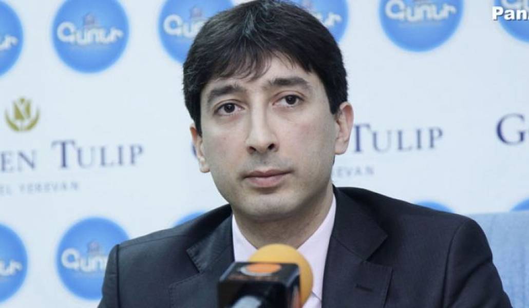 7412b79757f9726a1167cf92dd935488