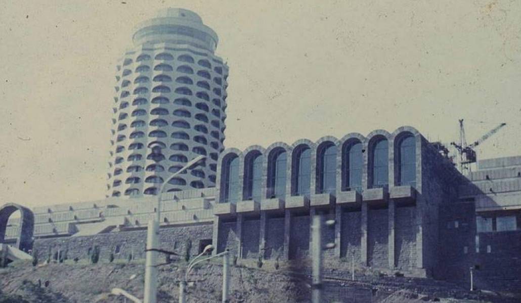 521614_156095451183166_1225249679_n1